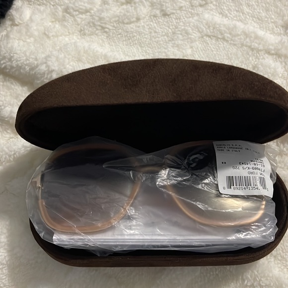 Authentic beautiful TF0809 New w tags great present for Christmas 🎄 - Picture 9 of 9